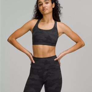 lululemon energy bra in Black Camo